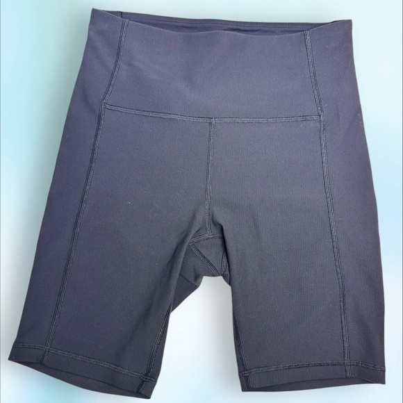 🖤 Lululemon Wunder Train High-Rise Shorts 8” | Size 6 | Black - Picture 1 of 4
